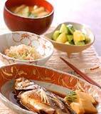 メバルの煮付けの献立