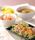 ゆで鶏・ネギソースの献立