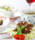 牛ひき肉ペッタンコ焼きの献立