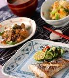 スズキの塩焼きの献立