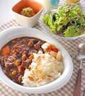 「ビーフと豆のカレー」の献立