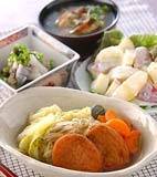 キャベツと練り物の煮物の献立