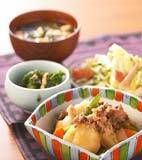 ほっくり肉ジャガの献立