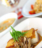 豆腐ステーキ・キノコソースの献立