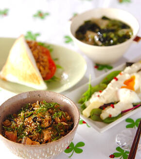 ヒジキと鮭のヘルシーご飯の献立