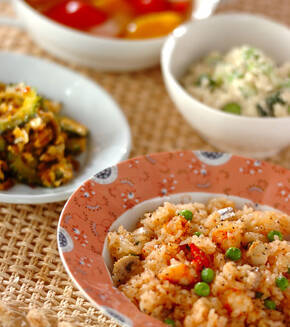 エビのケチャップ炊き込みご飯の献立