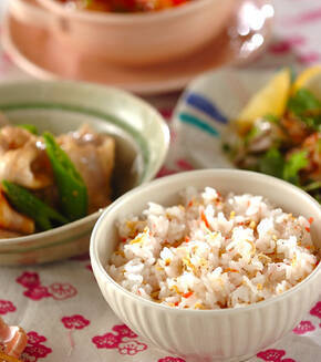 梅ジャコご飯の献立