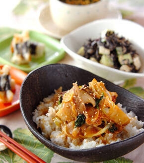 豚肉と大葉のみそ炒め丼の献立