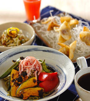 焼き野菜たっぷり茶そばの献立