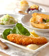 サーモンのチーズサンドフライの献立