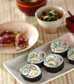 三色巻き寿司(恵方巻き)の献立