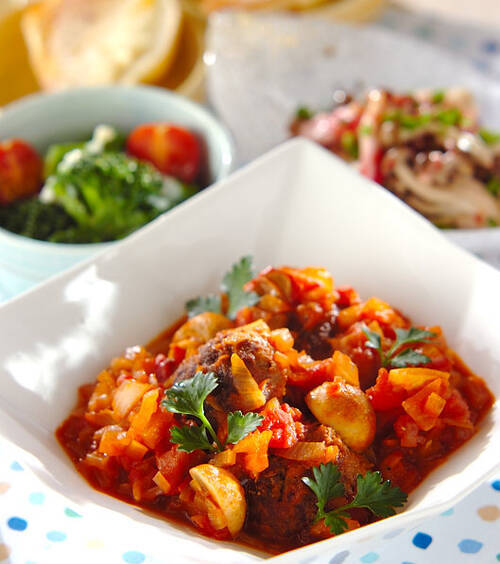 ミートボールのトマト煮込み の献立 レシピ E レシピ 料理のプロが作る簡単レシピ 09 02 26公開の献立です ミートボールのトマト煮込み の献立 レシピ E レシピ 料理のプロが作る簡単レシピ 09 02 26公開の献立です