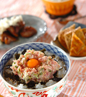 簡単たたきマグロ丼の献立