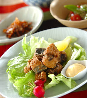 カツオのスパイシー揚げの献立