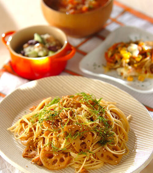 レンコンの和風パスタ の献立 レシピ E レシピ 料理のプロが作る簡単レシピ 10 01 15公開の献立です