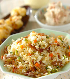 カリカリ豚とゴーヤのチャーハンの献立