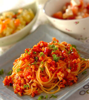 タコミンチのトマトパスタの献立