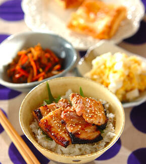 豚肉の梅ダレ焼き丼の献立