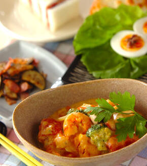 エビとトマトのクリーム煮の献立