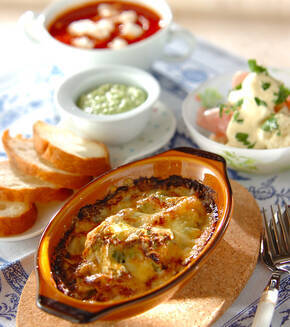 ネギとアボカドの簡単グラタンの献立