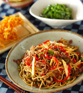 牛肉入り焼きそばの献立