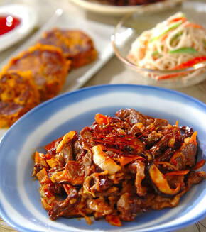 牛肉とキムチの炒め物の献立