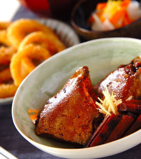 魚のアラの煮物の献立