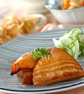 「タケノコと鮭の重ね焼き」の献立