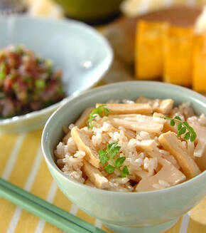 タケノコご飯の献立