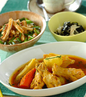 手羽元とゴロゴロ野菜のカレースープ煮の献立