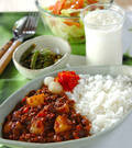 「ミンチカレー」の献立