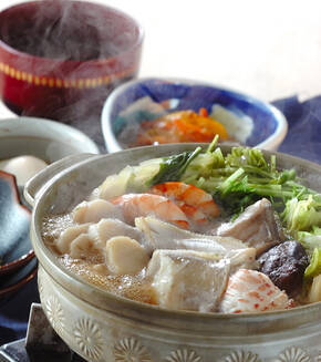 絶品ダシの熱々海鮮鍋の献立