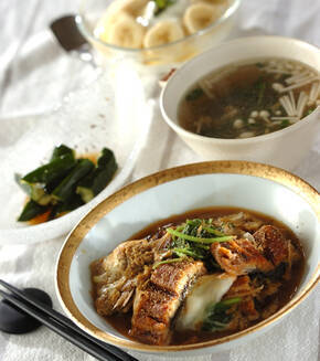 ウナギと新ゴボウの卵とじの献立