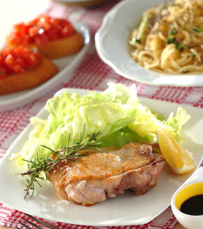 チキンのハーブソテーの献立