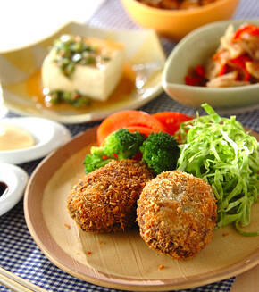 野菜たっぷりメンチカツの献立