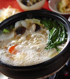 みそ煮込みうどんの献立