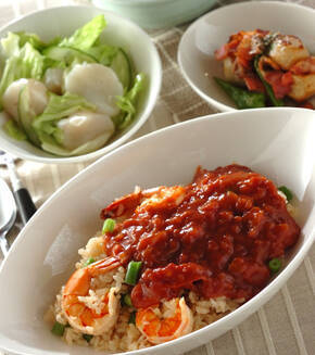 トマトソースがけエビピラフの献立