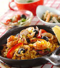 「お家で簡単!フライパンで作るシーフードパエリア」の献立