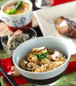 秋の味覚！松茸ご飯の献立