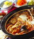 「餃子入りキムチ鍋」の献立