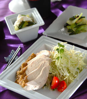 濃厚ゴマダレがけゆで鶏の献立