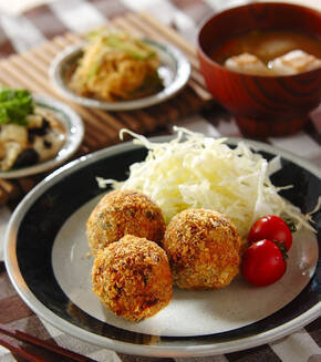 ヒジキ入り和風コロッケの献立
