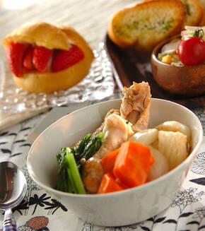 あったか鶏とカブのスープ煮の献立