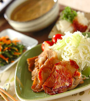 漬け豚肉のショウガ焼きの献立