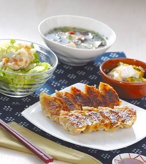 豚キムチ餃子の献立