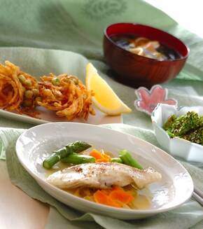 鯛の蒸し煮の献立
