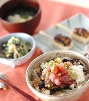 ネギトロ丼の献立