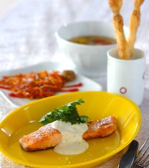 簡単サーモンのムニエル レモンクリームで爽やかに 基本の作り方の献立