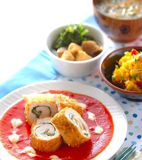 チキンのロールカツの献立