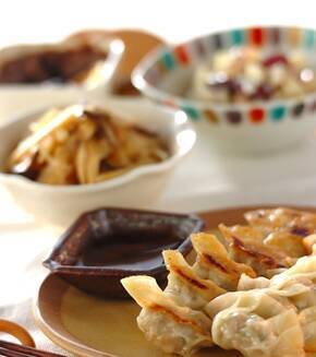 エスニック餃子の献立